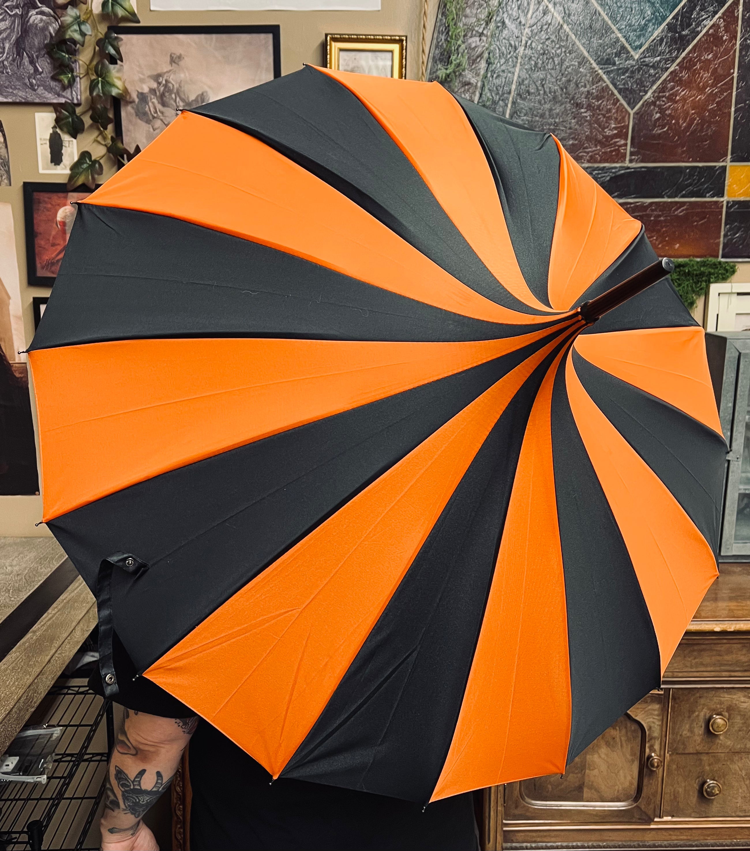 Witchwood Orange/Black Umbrella