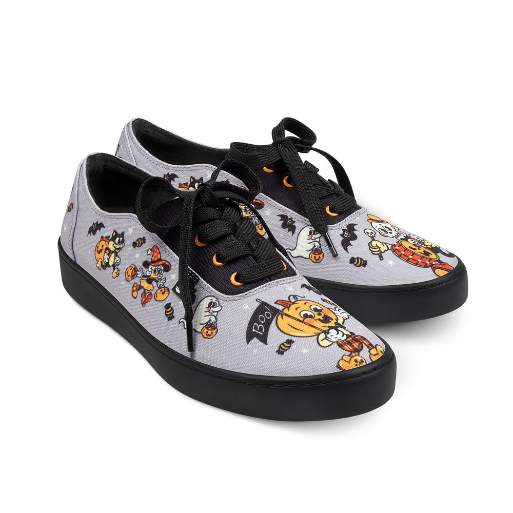 Hot Chocolate Design Chocolaticas® Haunted Parade Casual Sneaker