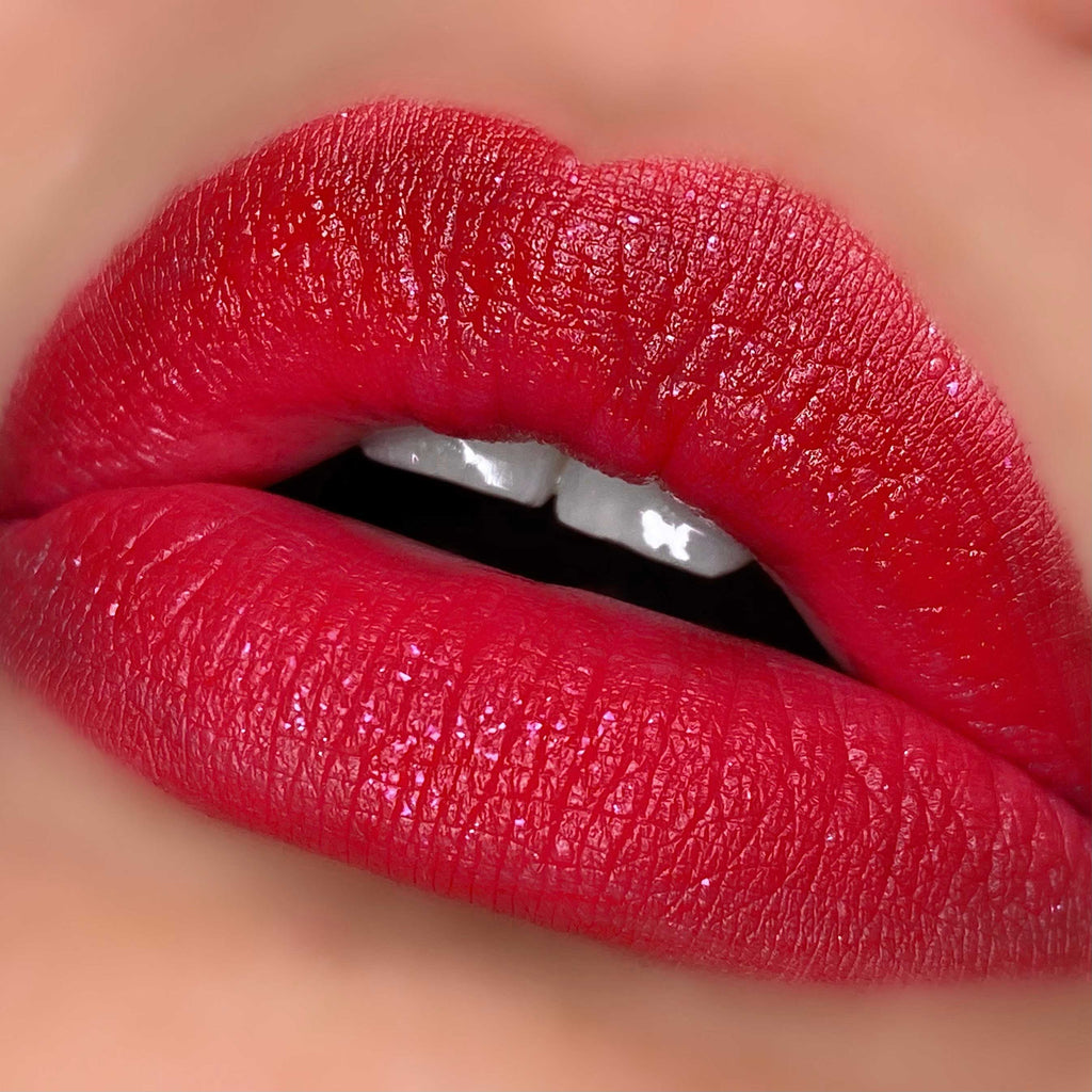 Curst Kosmetics METALLIC Liquid Lip Potion Priestess Red