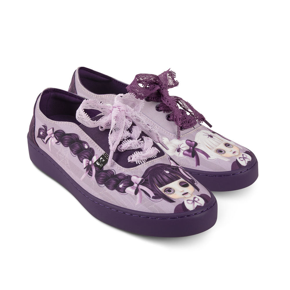 Hot Chocolate Design Chocolaticas® Nocturna Sisters Goth Sneaker