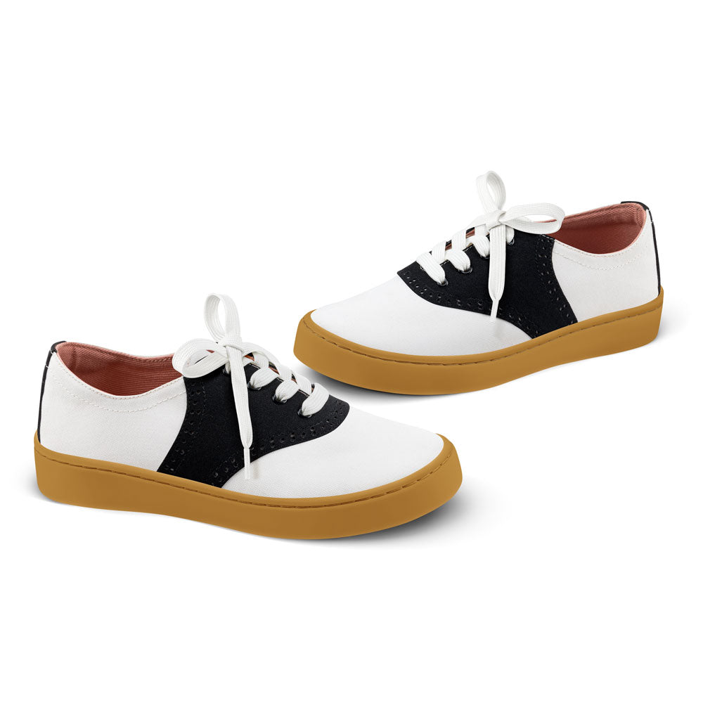 Hot Chocolate Design Saddle Casual Sneaker