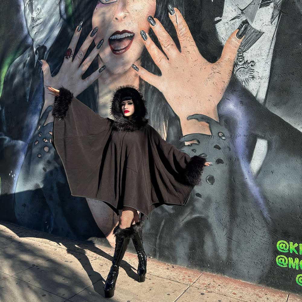 Kreepsville 666 Glamour Ghoul Web Cape 2 Sizes