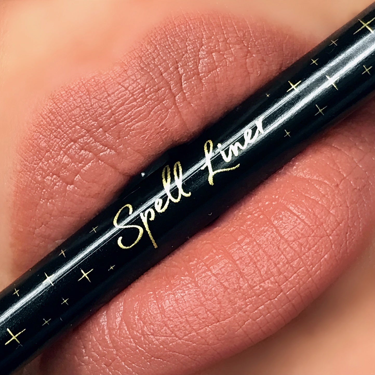 Curst Kosmetics SPELL LINER CULT