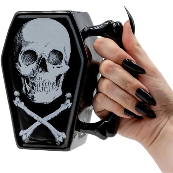 Kreepsville 666 Skull And Crossbones Black Coffin Mug
