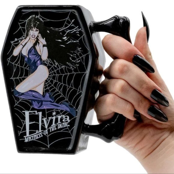 Kreepsville 666 Elvira Mistress of the Dark Black Coffin Mug