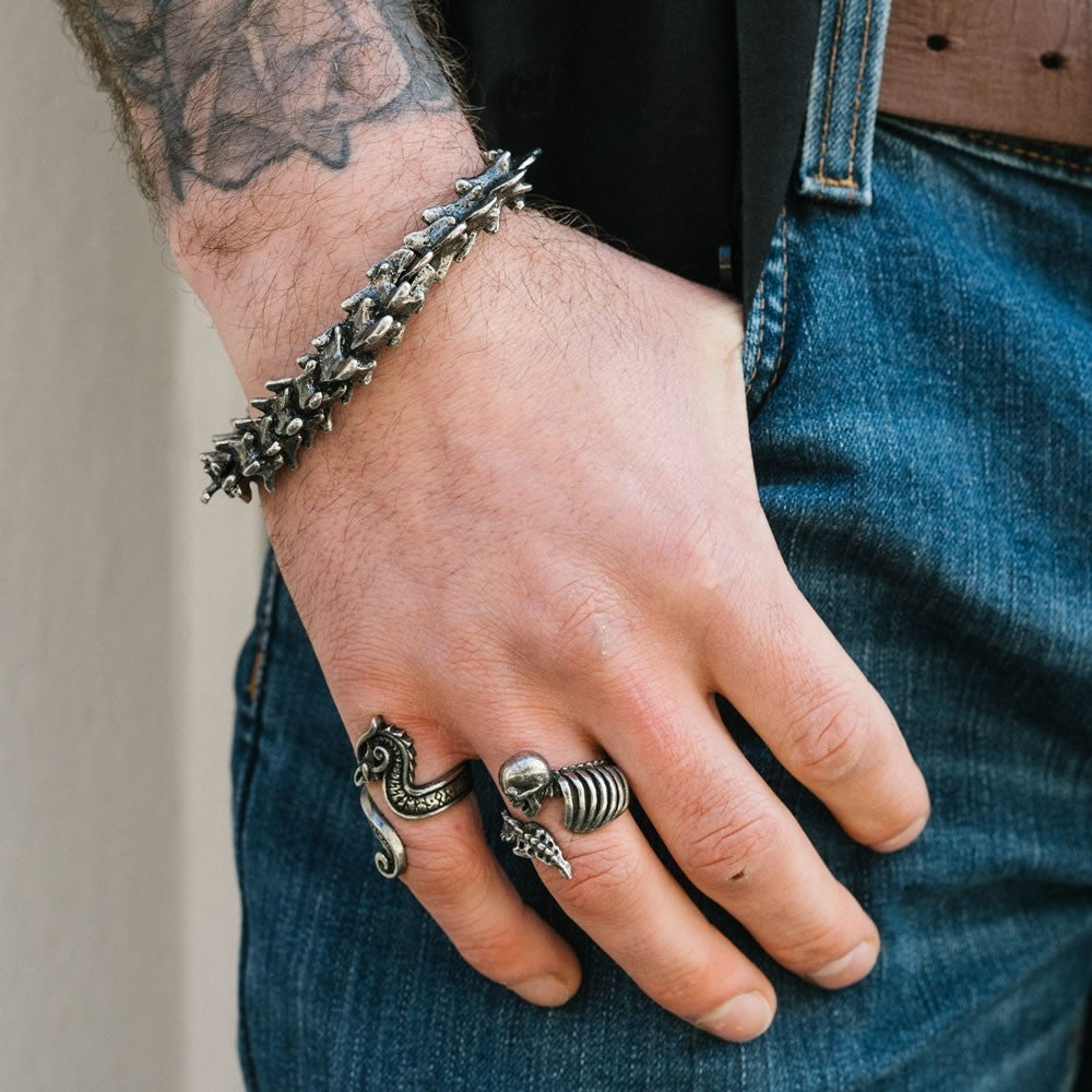 Alchemy Gothic Vertebrae Bracelet Pewter Spine Bone Links A29