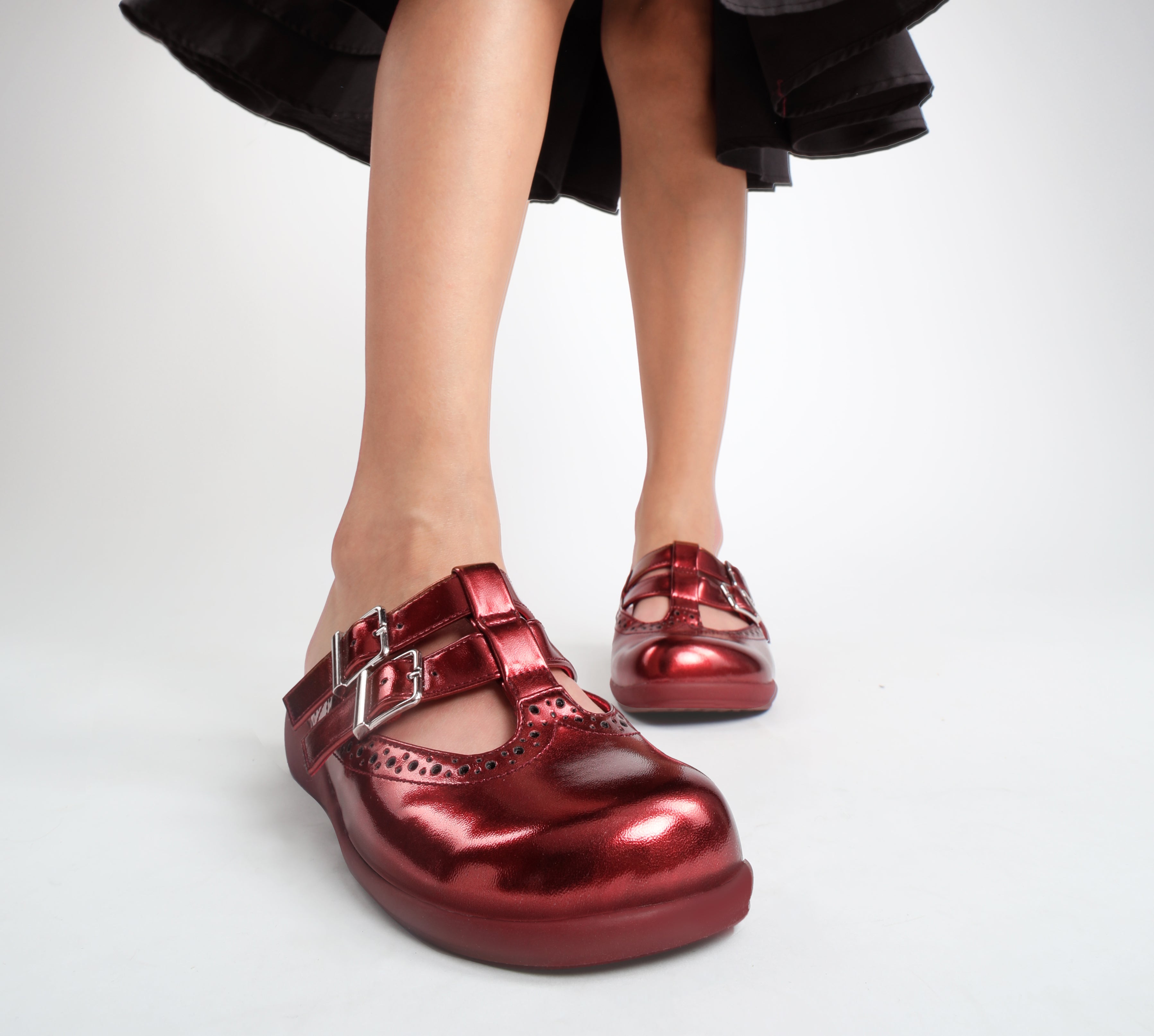 Hot Chocolate Design Chocolaticas® Chrome Crush Crimson Women's Clog